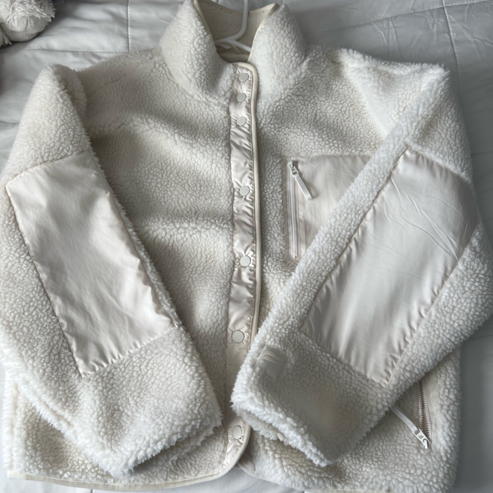 Fabletics Soft Cream Sherpa Jacket
